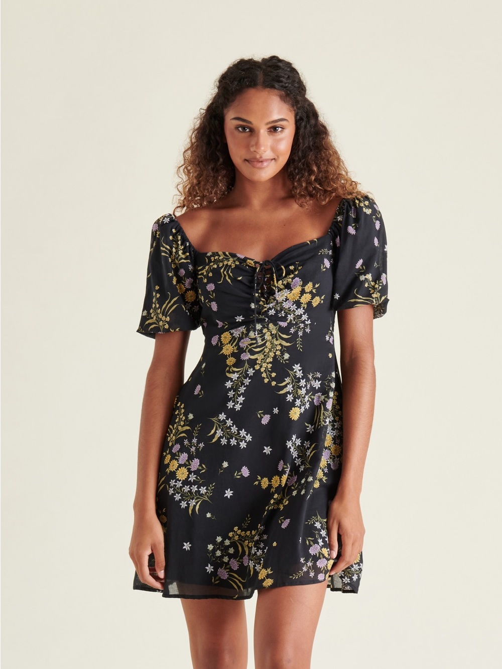 NWT Steve Madden Violeta Floral Puff-Sleeve Mini Dress - Black SZ XS
